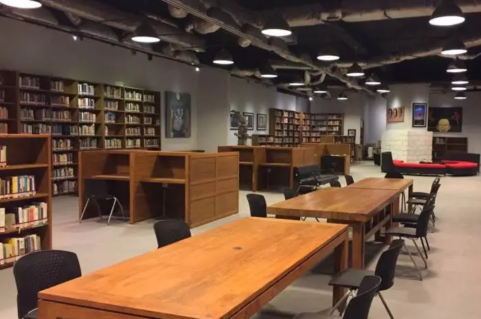 Daya Tarik Freedom Library Daya Tarik Freedom Library