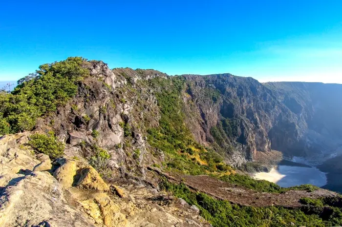 Daya Tarik Wisata Gunung Ciremai Daya Tarik Wisata Gunung Ciremai