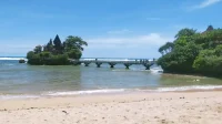 Pantai Balekambang Pantai Balekambang